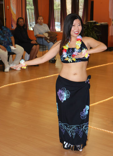 Noureen Hula Dancing